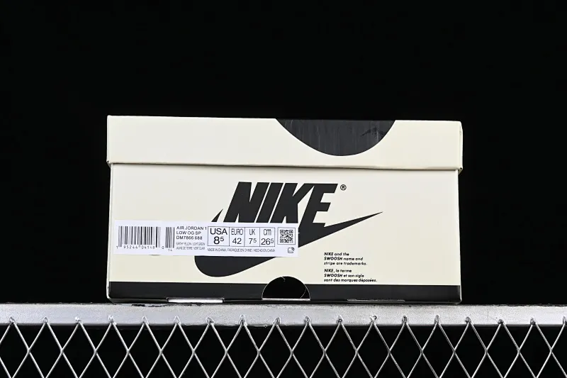 All Categories Air Jordan Jordan Series Basketball Shoes Air Jordan 1 Low Travis Scott x Air Jordan 1 Low OG AJ1 Joe 1 Reversed Overhook Joint Style Casual Sports Basketball Shoes DM7866-688